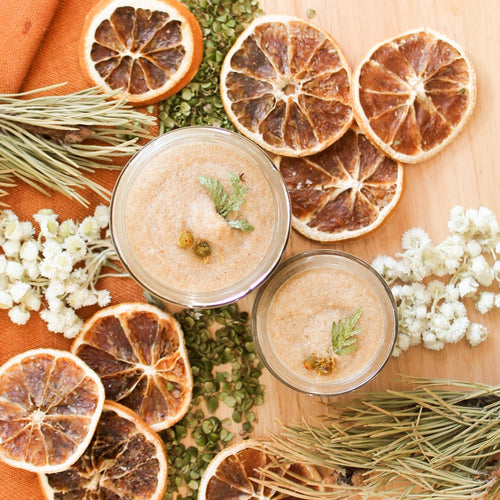 Exfoliant artisanal pour le corps Forêt sucrée, Avec cèdre, camomille et romarin, Contenant de verre, deux formats